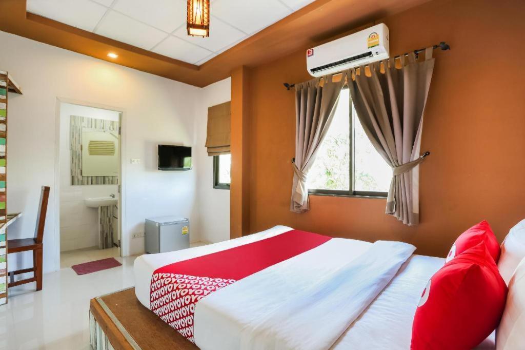 Nakara Boutique Chiang Mai Hotel Exterior photo